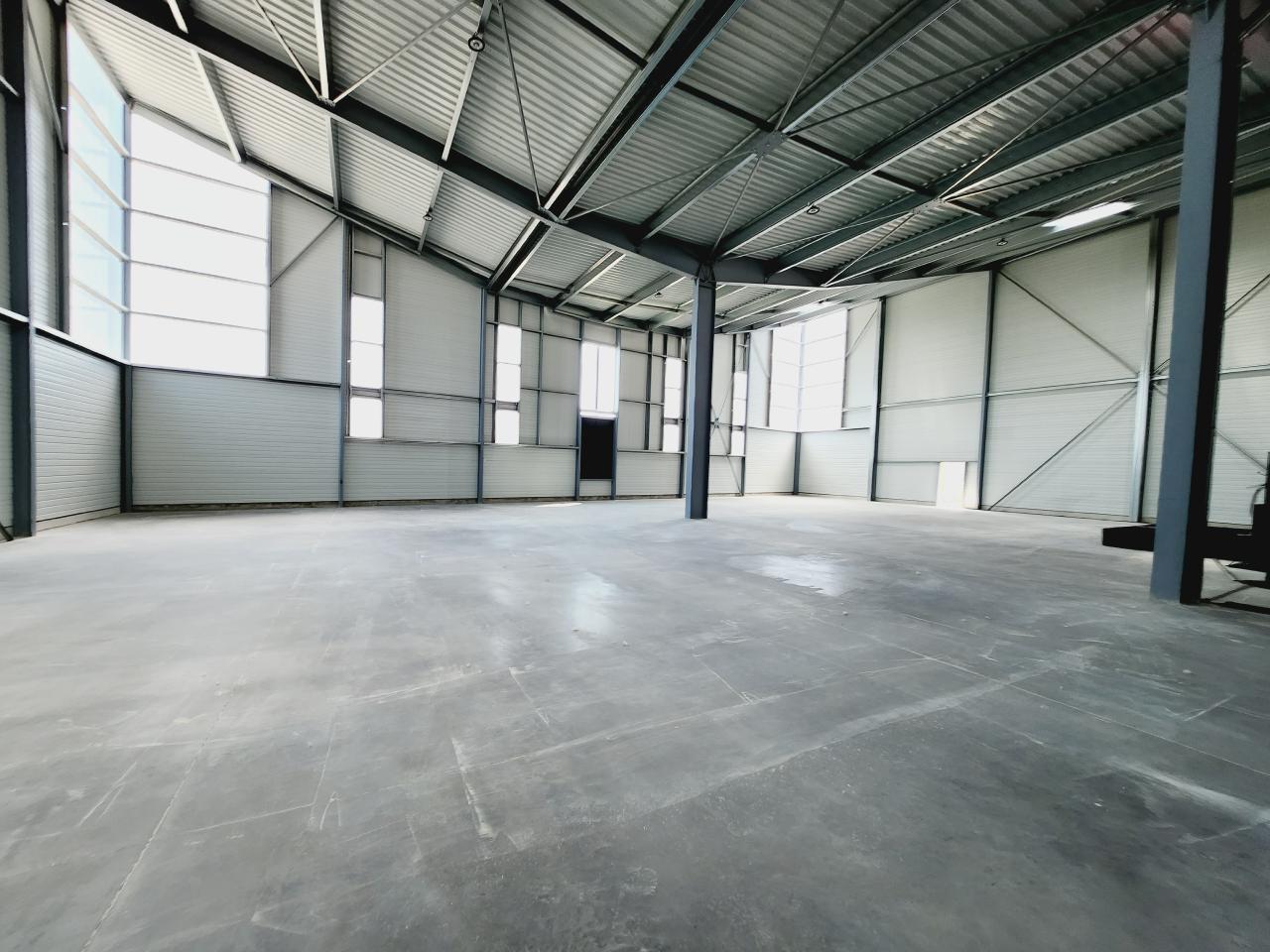Local d'activité Limeil-Brévannes 1826m² Location local d'activité Limeil-Brévannes Val-de-Marne OLACT2206971 0